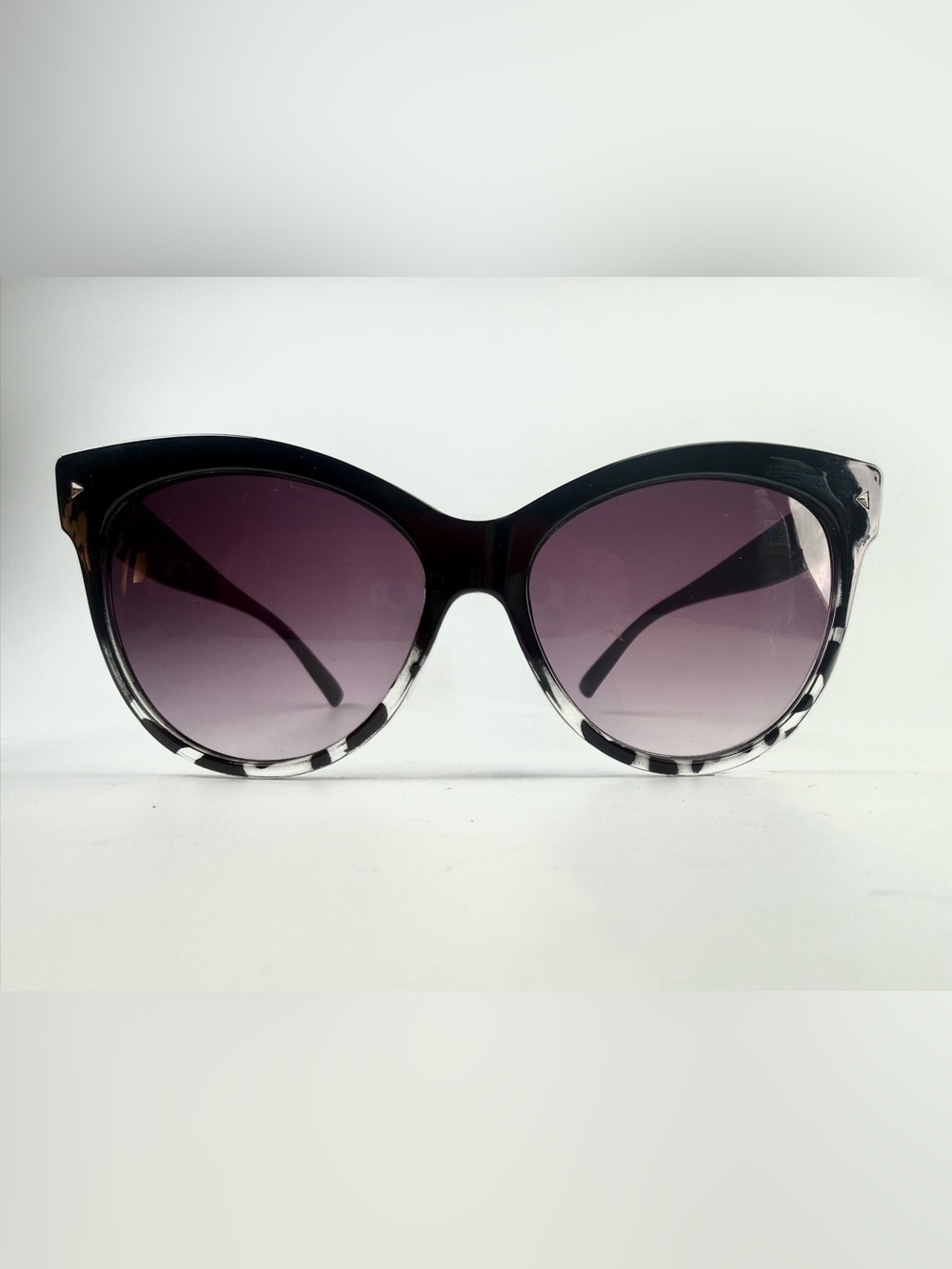 Adam Levine Cat Eye Sunglasses Black Frames